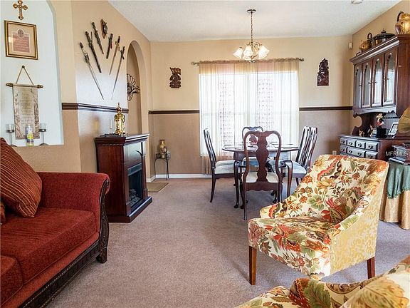 2nd image of 803 Massy Ct