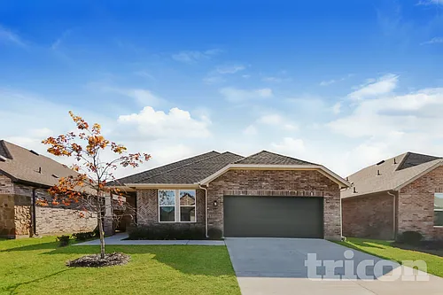 2537 Finch Hollow Dr Photo 1