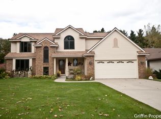 1693 Plateau Dr SW, Wyoming, MI