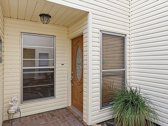 2nd image of 1212 N Major Dr
