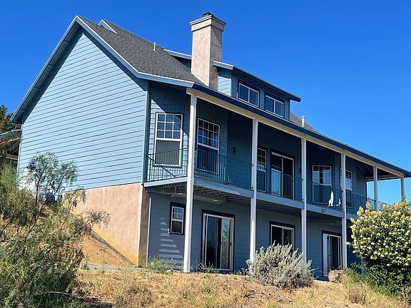 2nd image of 15729 Vista Catalina