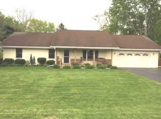 3561 Plaza Dr, Morris, IL 60450