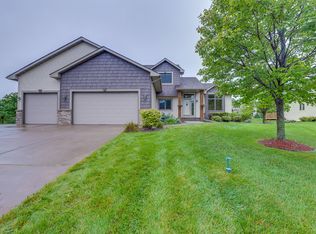 23689 Birch Cir, Rogers, MN 55374