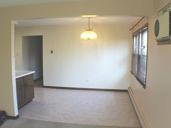 4th image of 4513 Park Ave APT D