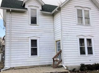 1011 Whitney Blvd, Belvidere, IL 61008