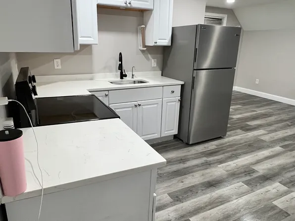 (undisclosed Address), Leominster, MA 01453