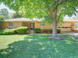 1219 Julie Dr, Champaign, IL 61821