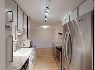 389 Belmont St APT 202, Oakland, CA 94610