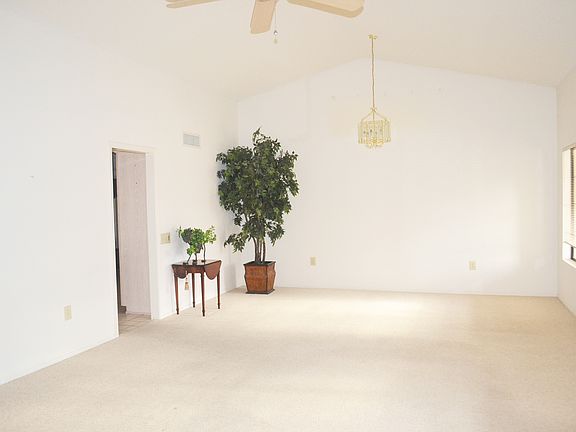 3rd image of 21611 N 135th Way