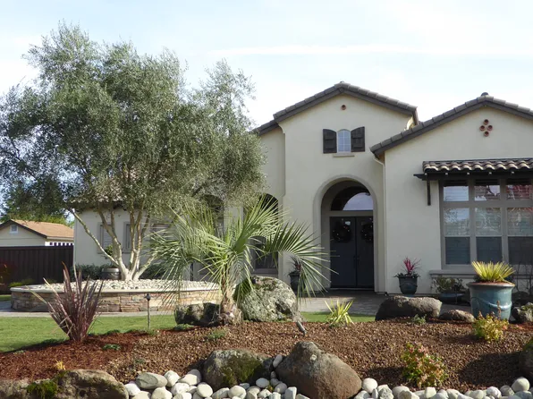 9982 Kapalua Ln, Elk Grove, CA 95624