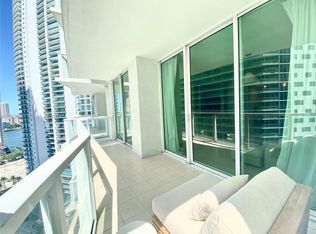 218 SE 14th St APT 2004, Miami, FL 33131