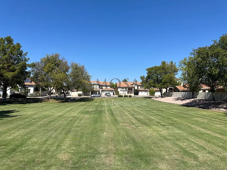 3933 W Rene Dr — Photo 19