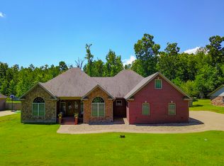 219 Oak Creek Dr, Fountain Lake, AR 71901