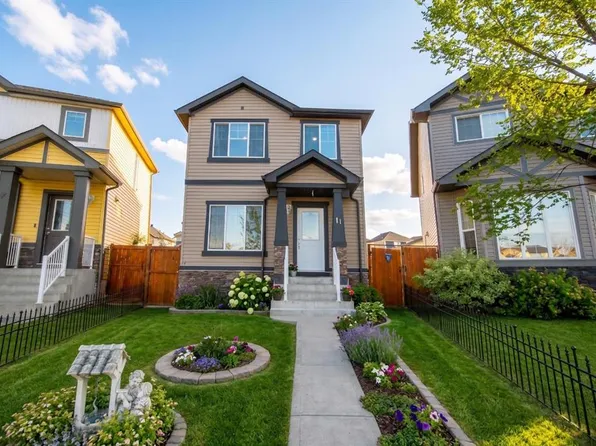 11 N Saddlebrook Mews NE, Calgary, AB T3J 0B3