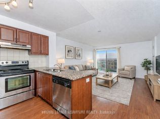 60 Fairfax Cres #510, Toronto, ON M1L 0E1