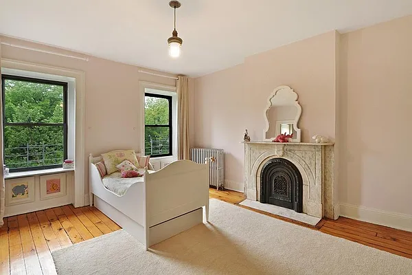 Rented by Corcoran | media 33