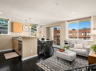 626 4th Ave W APT 403, Seattle, WA