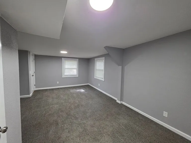 5429 College Ave — Photo 6