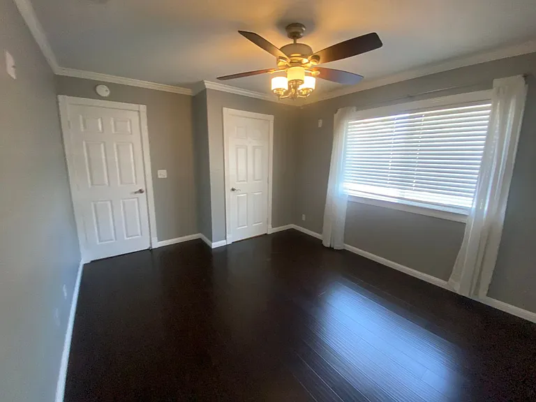 1650 Honeysuckle Rd — Photo 25