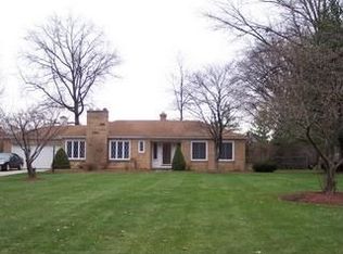 2017 Marshfield Blvd, Westlake, OH