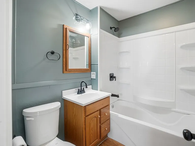 1114 Belvidere Ave — Photo 9