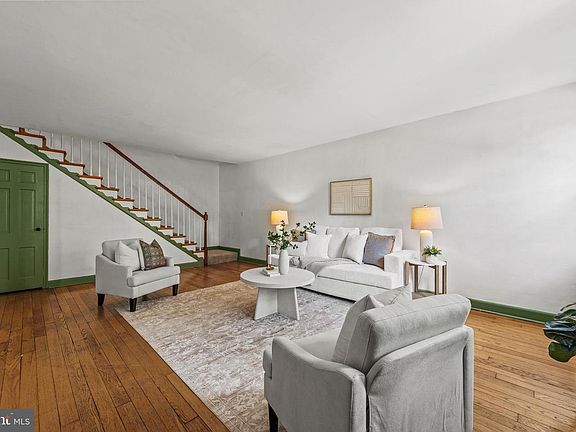 2nd image of 5203 Falls Rd APT 6