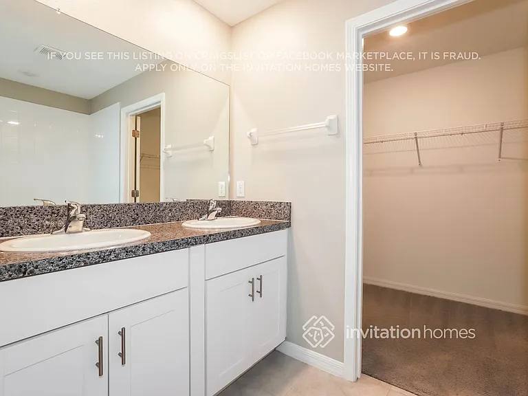15606 Greenleaf Bay St — Photo 14