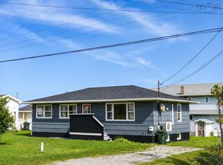218 Waterview St, New Waterford, NS B1H 3G4