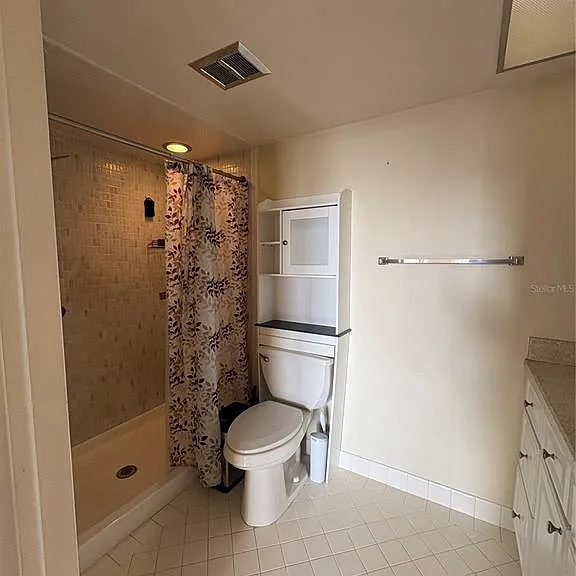 5220 Brittany Dr S #803 — Photo 32