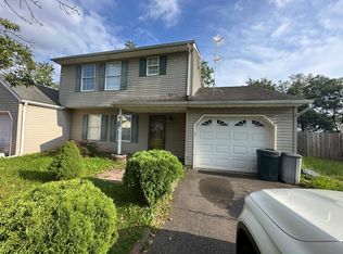 150 Zwolak Ct, South Plainfield, NJ 07080