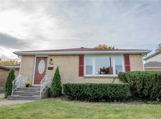 191 Lydia Ln, Cheektowaga, NY 14225