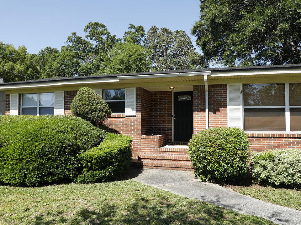 1st image of 1042 Townsend Blvd