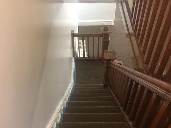 4th image of 2028 E Ontario St #House3br