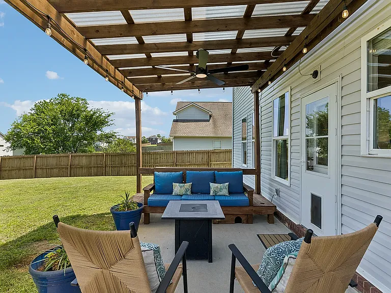 3041 Commonwealth Dr — Photo 48