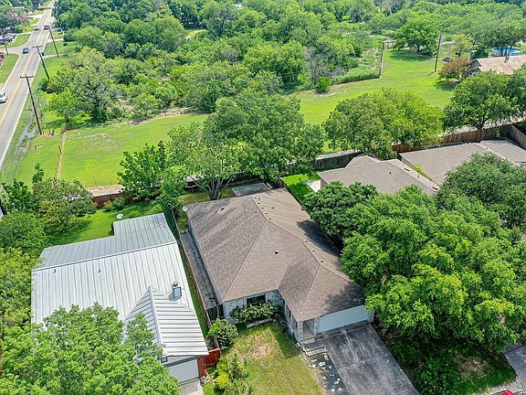 4th image of 14218 Fairwayhill