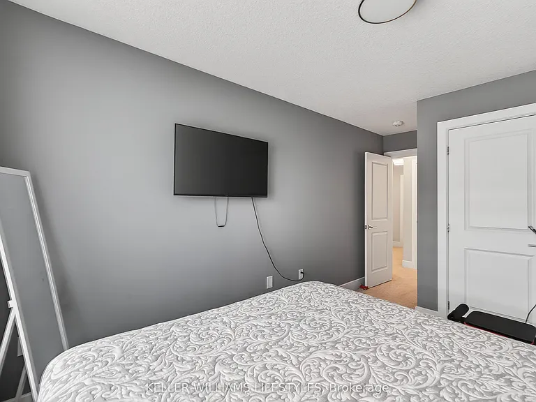 601 Lions Park Dr #89 — Photo 26