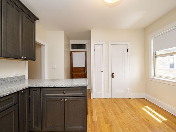 5th image of 5505 W School St Unit 1D