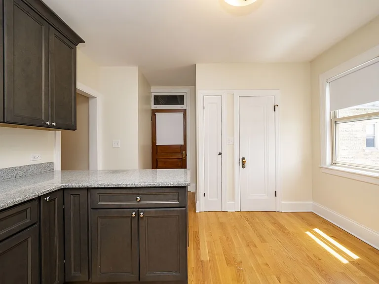 5505 W School St #1D — Photo 5