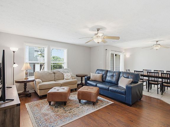 3rd image of 2414 Lake Park Rd APT 6101