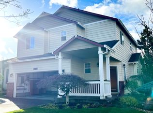 21164 NE Shore Dr, Fairview, OR 97024