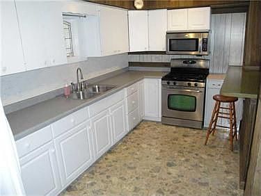 3rd image of 1323 New York Ave