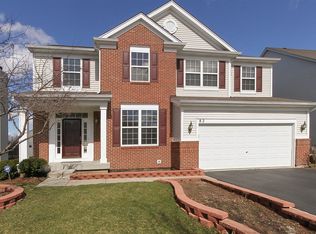 82 Timber Trails Ct, Gilberts, IL 60136