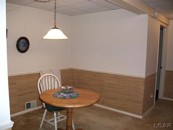 3rd image of 1009 Bent Oak Ave APT 1