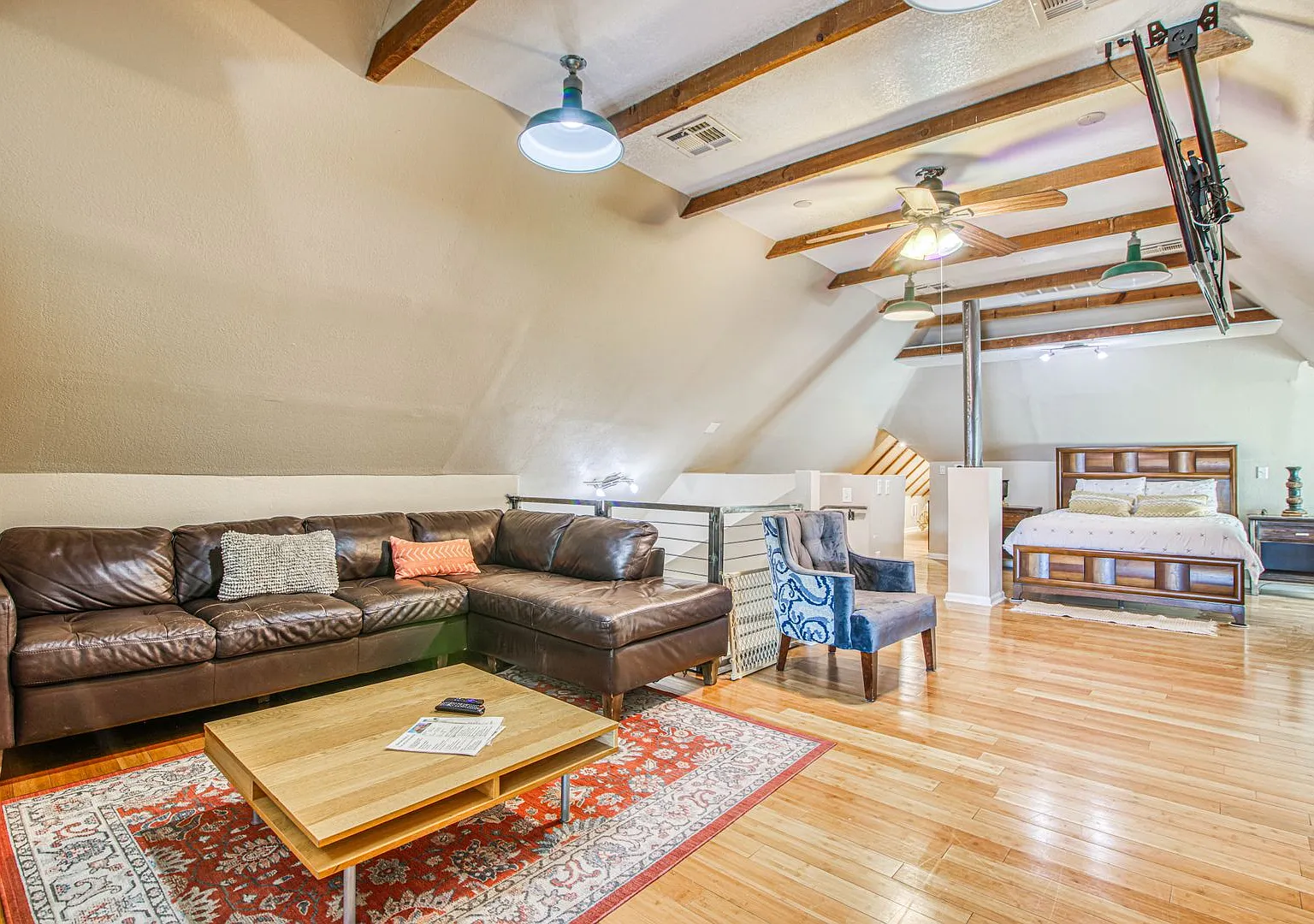 702 Myrtle Ave. — Photo 2