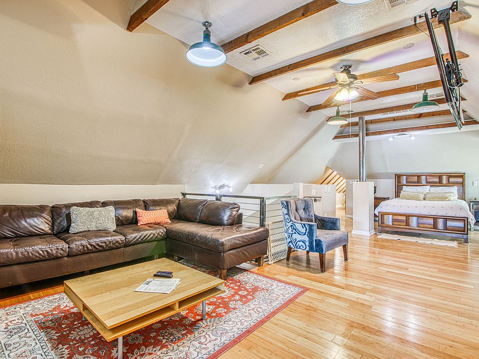 1st image of 702 Myrtle Ave #3L
