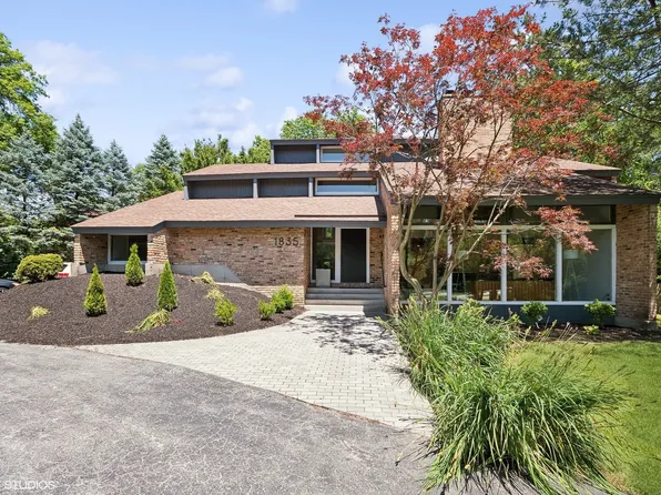 1835 Holly Ln, Flossmoor, IL 60422