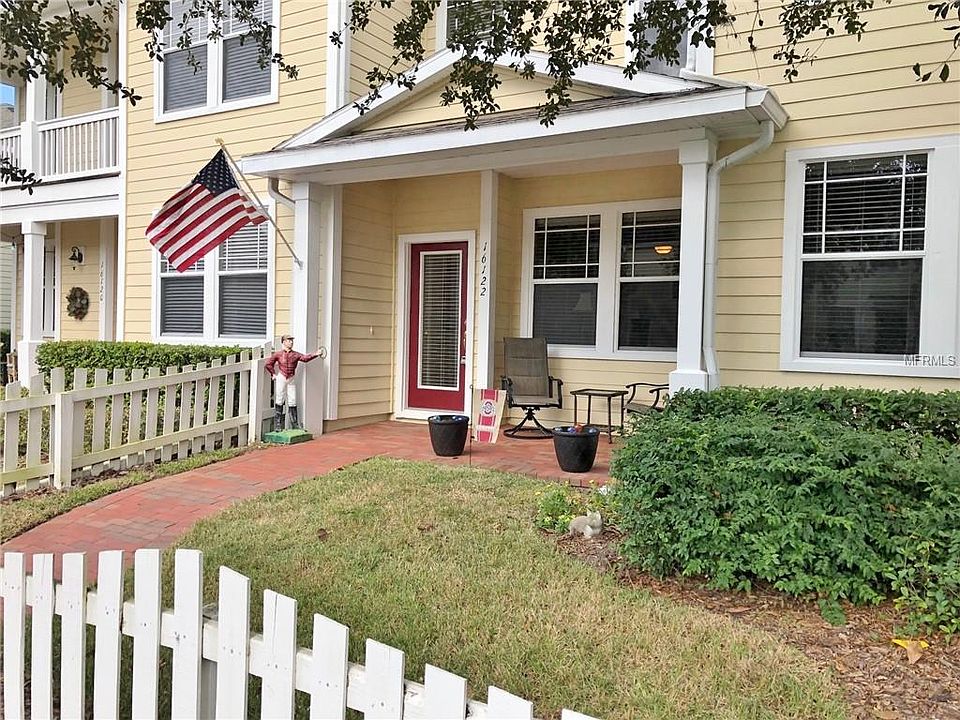 2084sqft - 3 beds/2.5 baths
