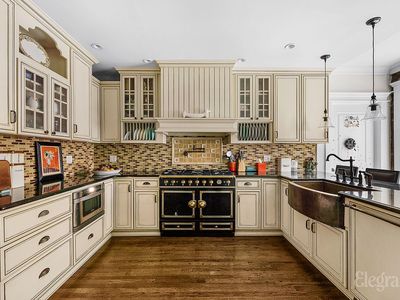 60 W 68th St #4FG, New York, NY, 10023