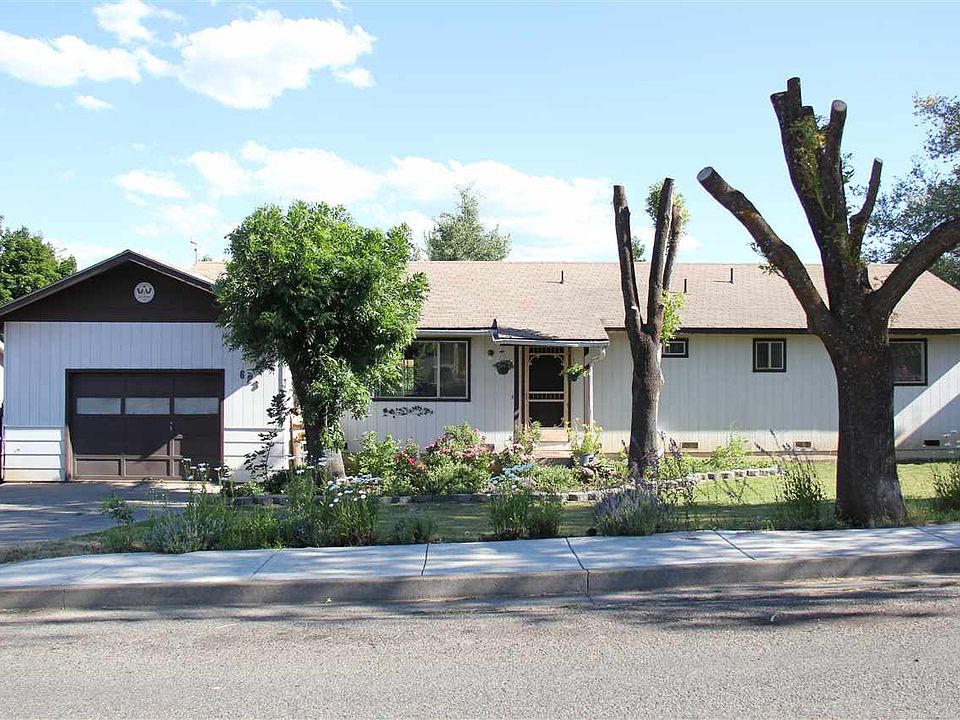 1st image of 623 Evergreen Ln