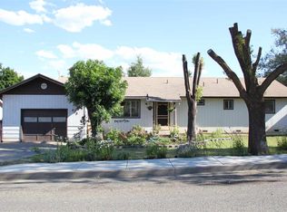 623 Evergreen Ln, Yreka, CA